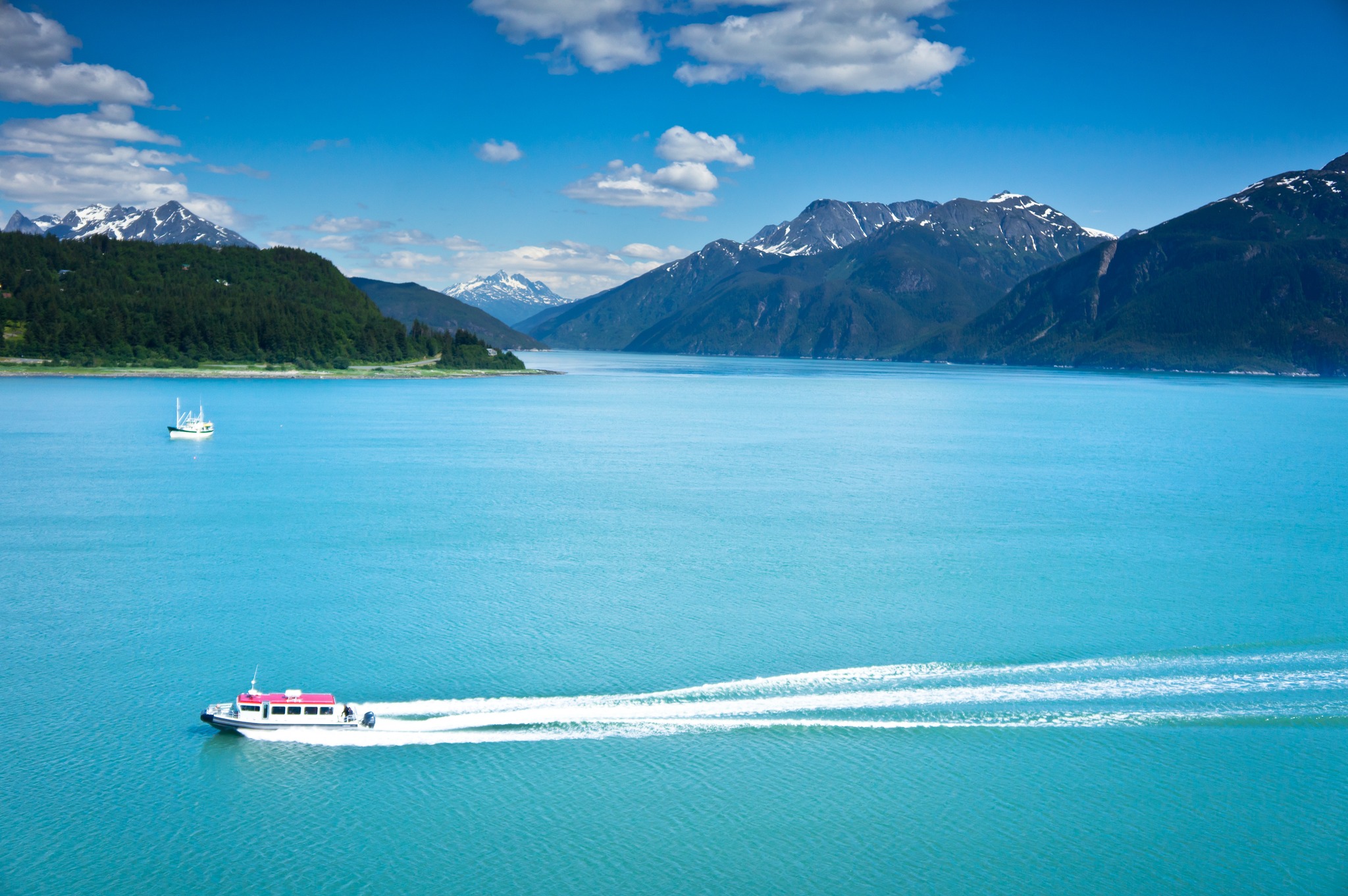 Travismo Loves Travel